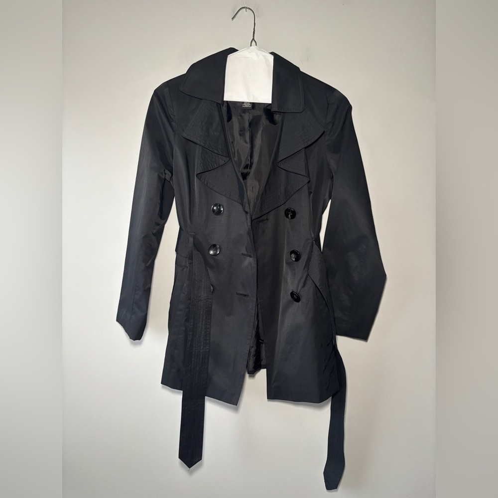 Women's London Fog Black Double-Breasted Belted Collared Trench Size Small - Picture 7 of 10